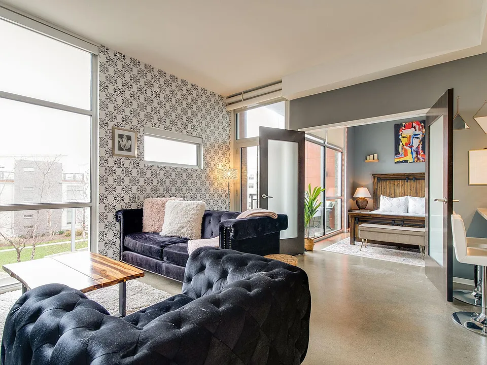 2115 Yeaman Pl #217