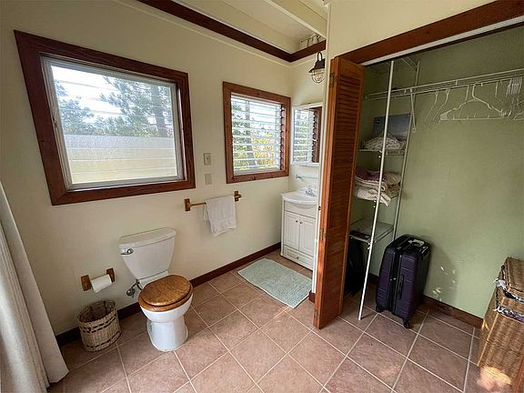 3rd image of 12-211 Oliana Dr #B