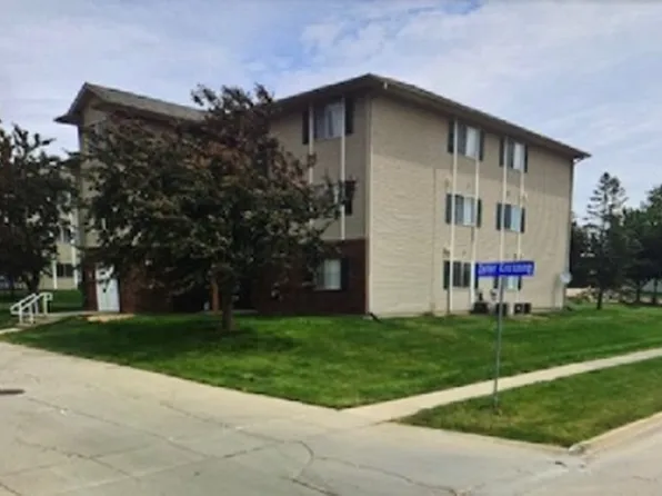10 Zeller Xing APT 102, North Liberty, IA 52317