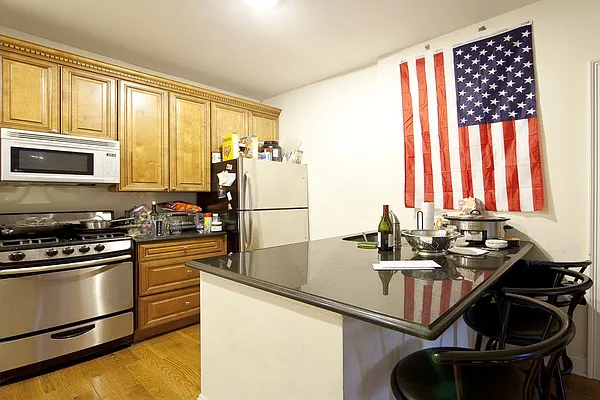 Rented by Zumper Inc | media 17