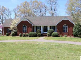 199 Lynnwood Dr, Murray, KY 42071