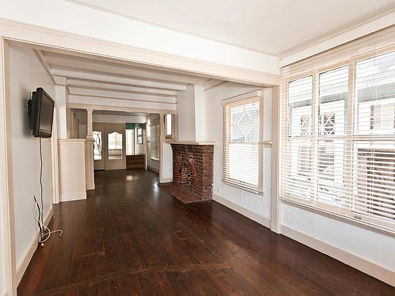 5th image of 56 Dudley Ave