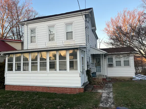 174 D And H Ave, Danville, PA 17821