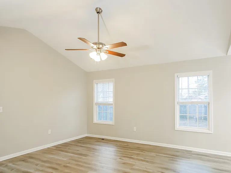820 Turning Point Ln — Photo 3