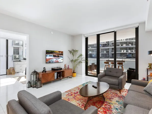 1010 Brickell Ave Unit 1806, Miami, FL 33130
