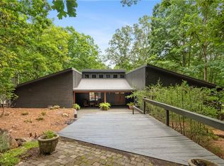 10775 Shallowford Rd, Roswell, GA 30075