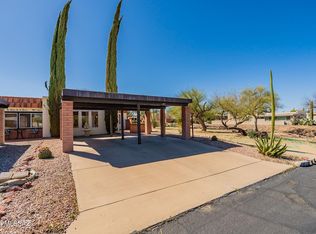 297 N Calle De Las Banderolas, Green Valley, AZ 85614