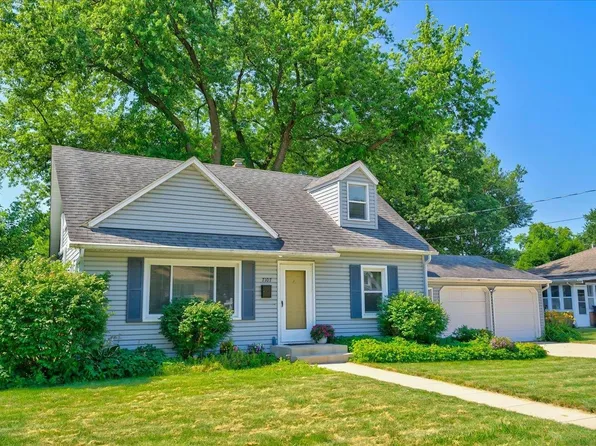 7107 North Ave, Middleton, WI 53562