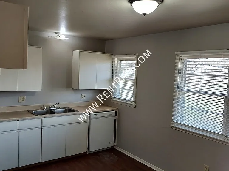 3757 SE Truman Ave — Photo 7