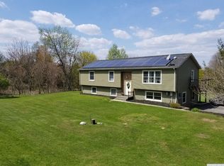 119 Kittle Rd, Hudson, NY 12534