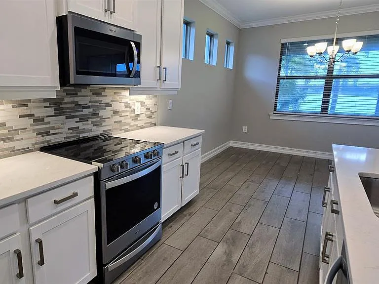 233 Vinadio Blvd — Photo 16