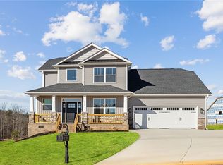 512 Broad Creek Ct, Seneca, SC 29678