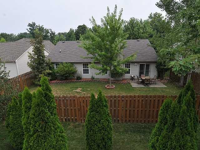 2nd image of 10411 Sand Creek Blvd