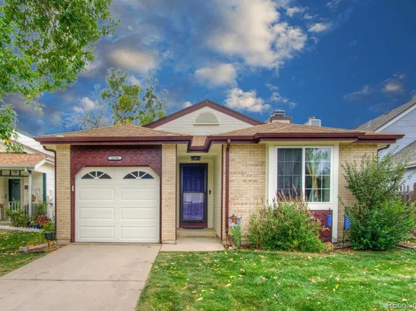 5696 S Zinnia Street, Littleton, CO 80127