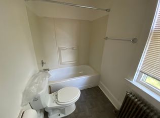 739 Hilltop Dr APT A, Trenton, NJ 08620