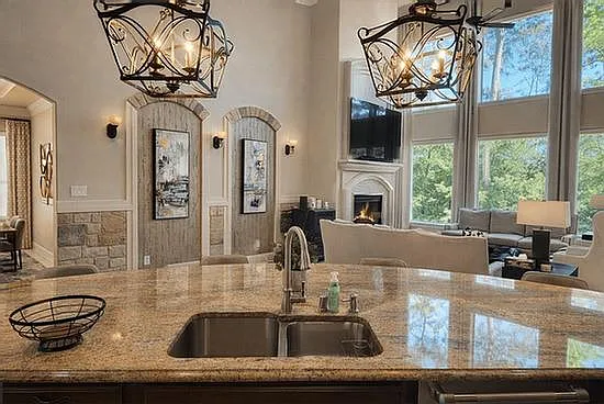 43 W Loftwood Cir — Photo 3