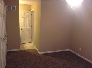 924 Mississippi St APT B, Lawrence, KS 66044