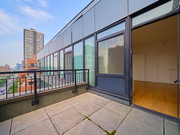 2nd image of 2211 3rd Ave #11