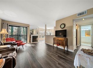 911 Garden Ct, Sandy Springs, GA