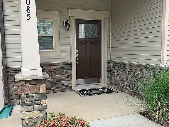 3rd image of 8085 Bisbrooke Ct