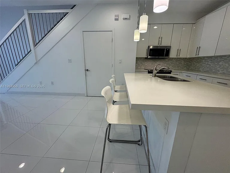 2630 NE 213th St #105 — Photo 5