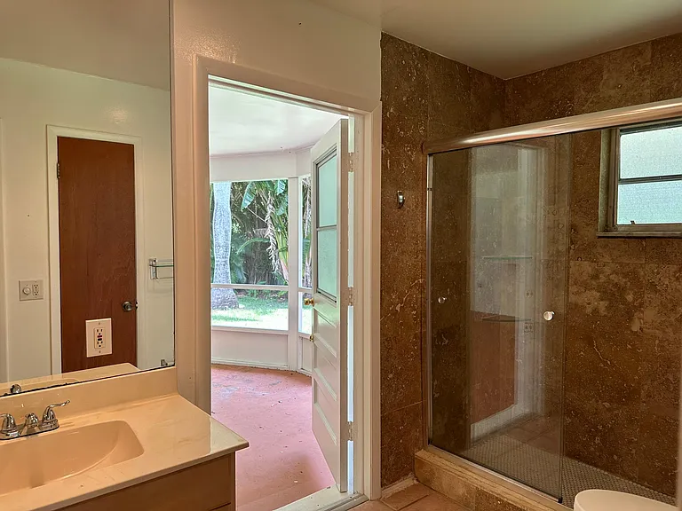 1 Indialucie Pkwy — Photo 17