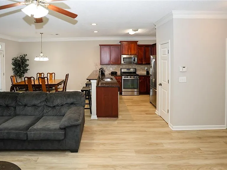 7116 Blairs View Ct #7 — Photo 38