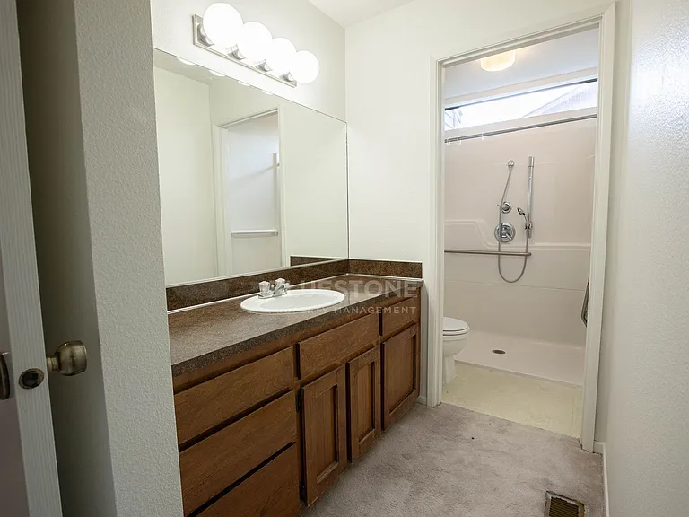 14715 SW Carlsbad Dr — Photo 21