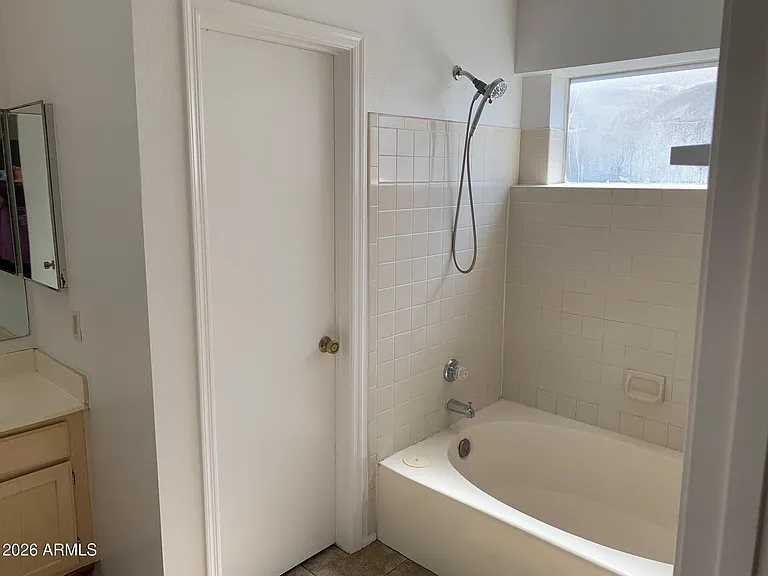 7930 W Krall St — Photo 15