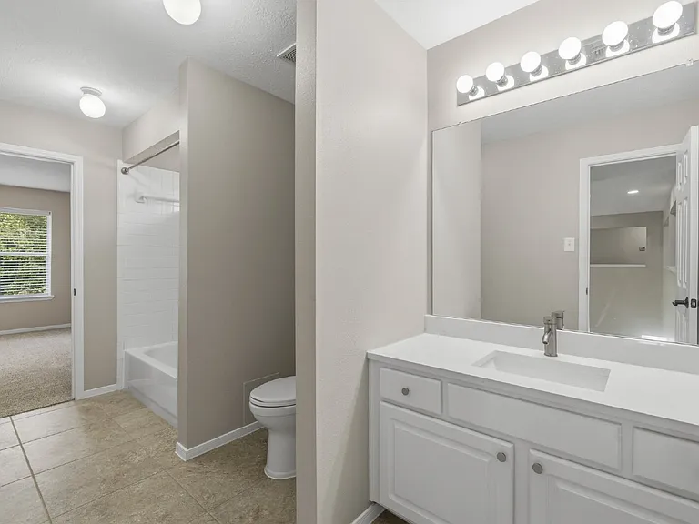 3007 Eagle Lake Dr — Photo 23