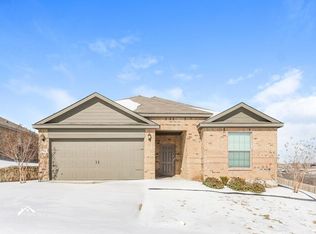 104 Holster Hollow Rd, Newark, TX 76071