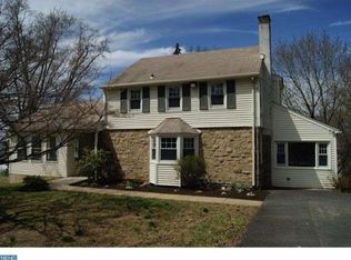 1854 Edge Hill Rd, Abington, PA 19001