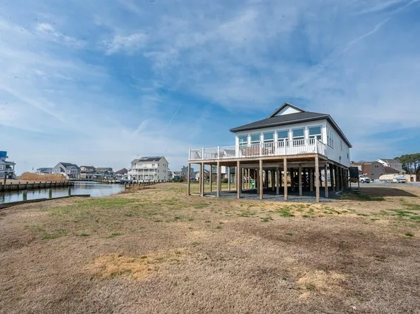 3335 Harpoon Ct, Greenbackville, VA 23356