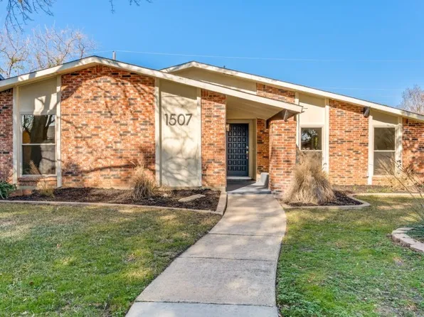 1507 Camelia Dr, Lewisville, TX 75067