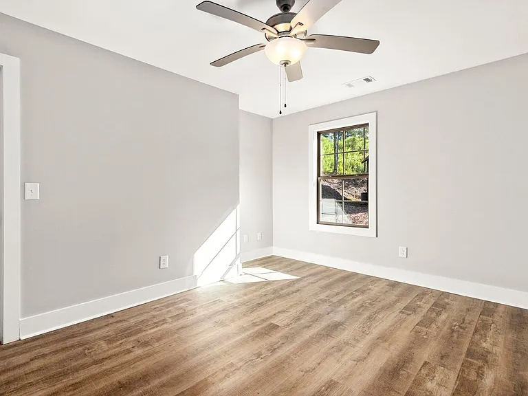 5777 Lee Road 137 — Photo 6