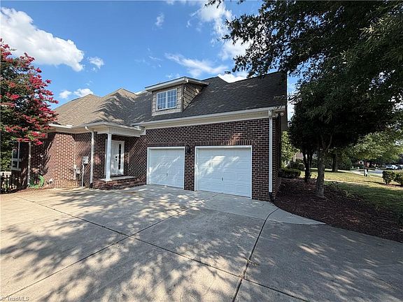 2nd image of 4386 Ashton Oaks Ct