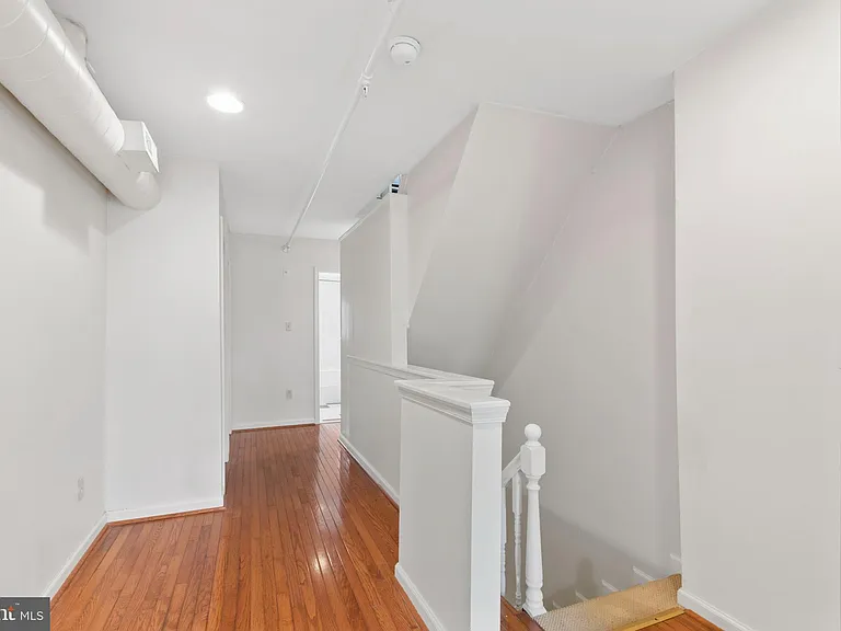 104 N 2nd St #200 — Photo 19