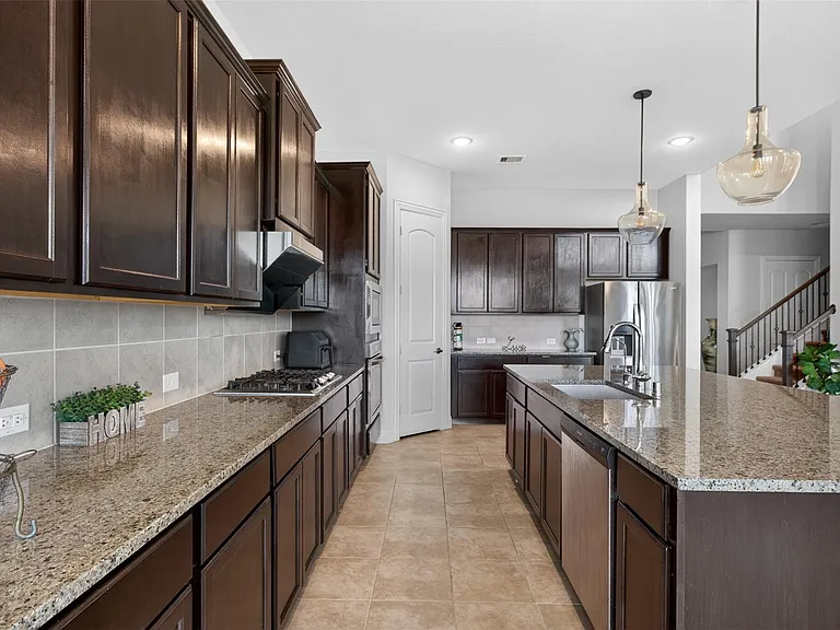 6007 Marsh Lake Ct — Photo 14