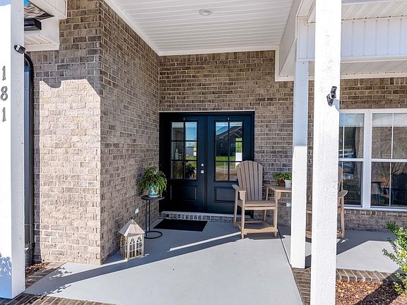 3rd image of 181 Spry Way