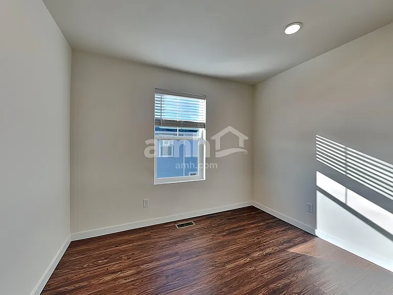 33018 Lookout Ln — Photo 13