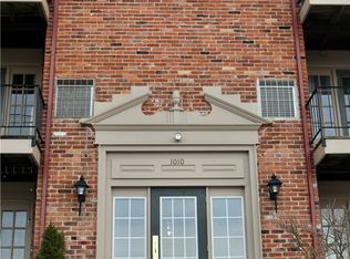 1010 Margarite Dr APT C, Pittsburgh, PA 15216