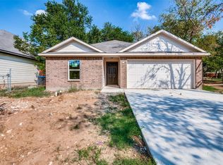 2109 Langston St, Fort Worth, TX 76105