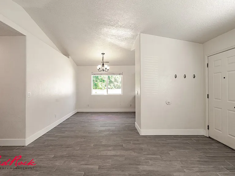 441 E Sunland Dr #6 — Photo 16