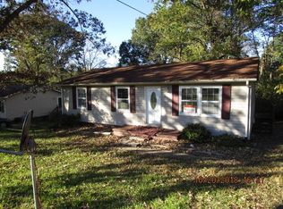 834 Southland Dr, Martinsville, VA 24112