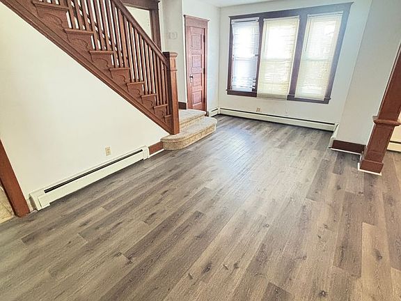 5th image of 2030 Washington Ave