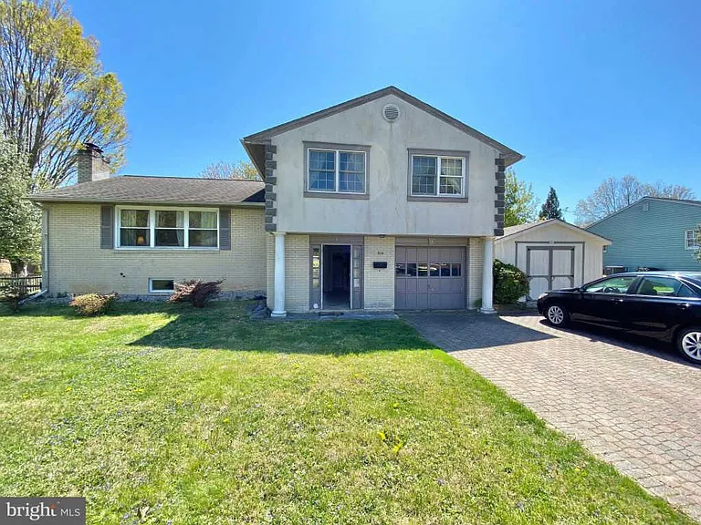514 Ivydale Rd — Photo 36