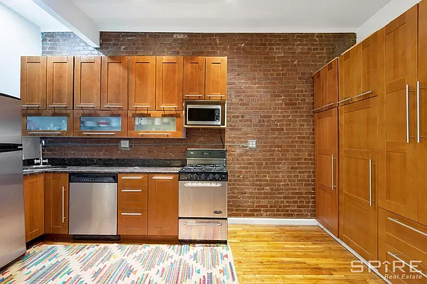 Sold by Spire Group | media 11