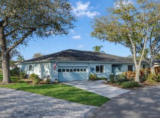 2531 Lancaster Dr, Sun City Center, FL 33573
