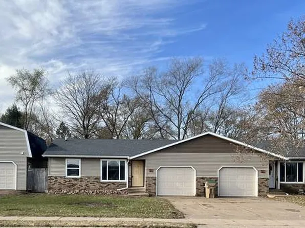 4122 Robin Rd, Eau Claire, WI 54703