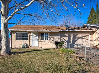 1936 Spruce Cir, Anderson, CA 96007